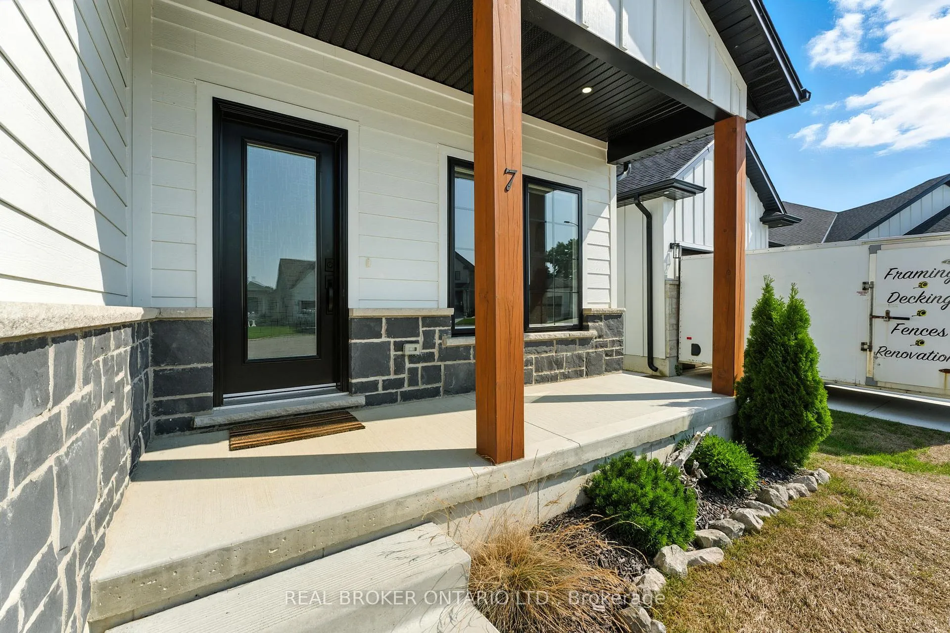 Photo 12 of 7 MacNeil Court E, Bayham, Port Burwell — HOMEH