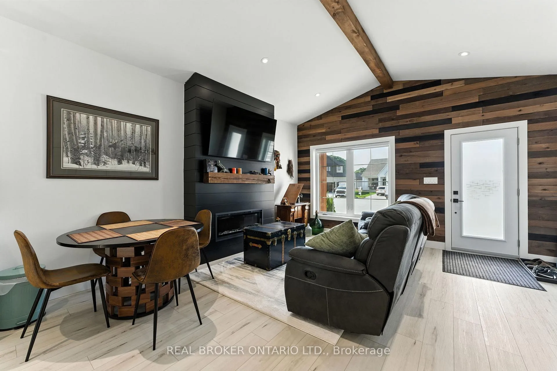 Photo 16 of 7 MacNeil Court E, Bayham, Port Burwell — HOMEH