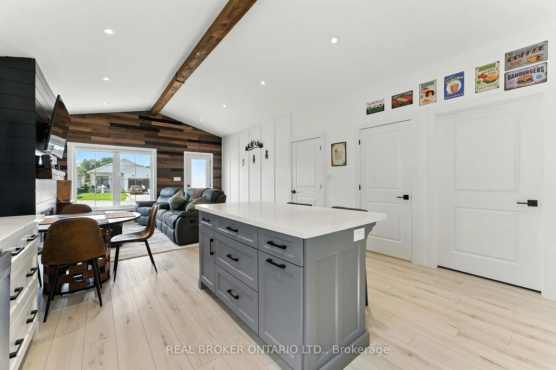 Photo 25 of 7 MacNeil Court E, Bayham, Port Burwell — HOMEH