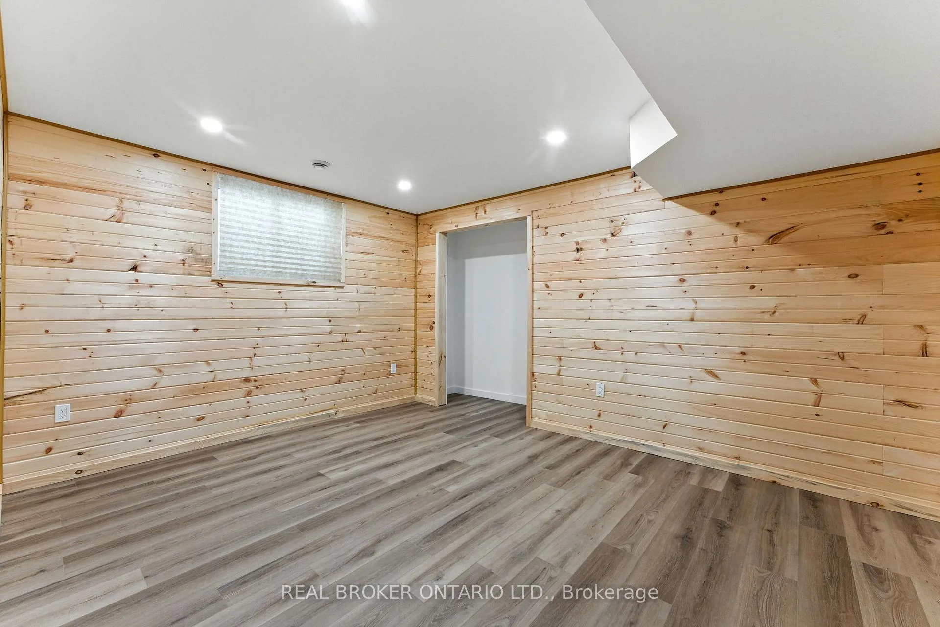 Photo 41 of 7 MacNeil Court E, Bayham, Port Burwell — HOMEH