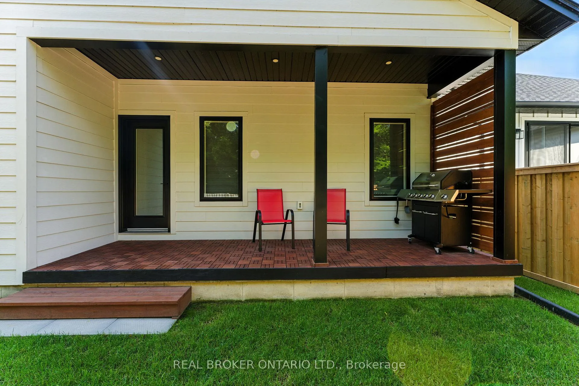 Photo 44 of 7 MacNeil Court E, Bayham, Port Burwell — HOMEH