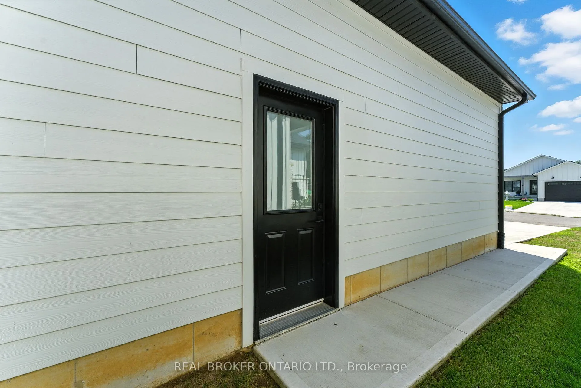 Photo 46 of 7 MacNeil Court E, Bayham, Port Burwell — HOMEH