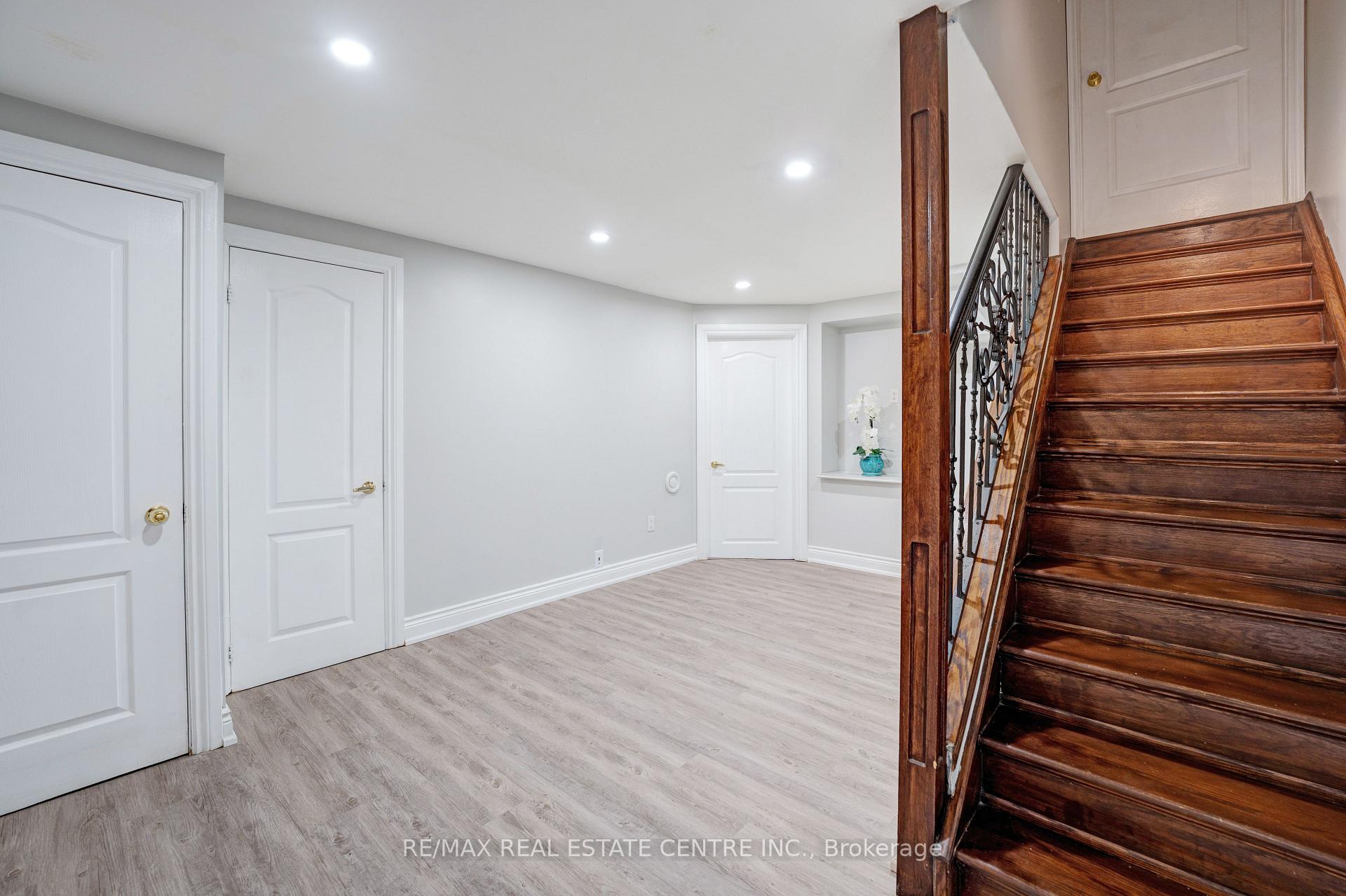 Photo 40 of 9 Amethyst Circle S, Brampton, Bram East — HOMEH