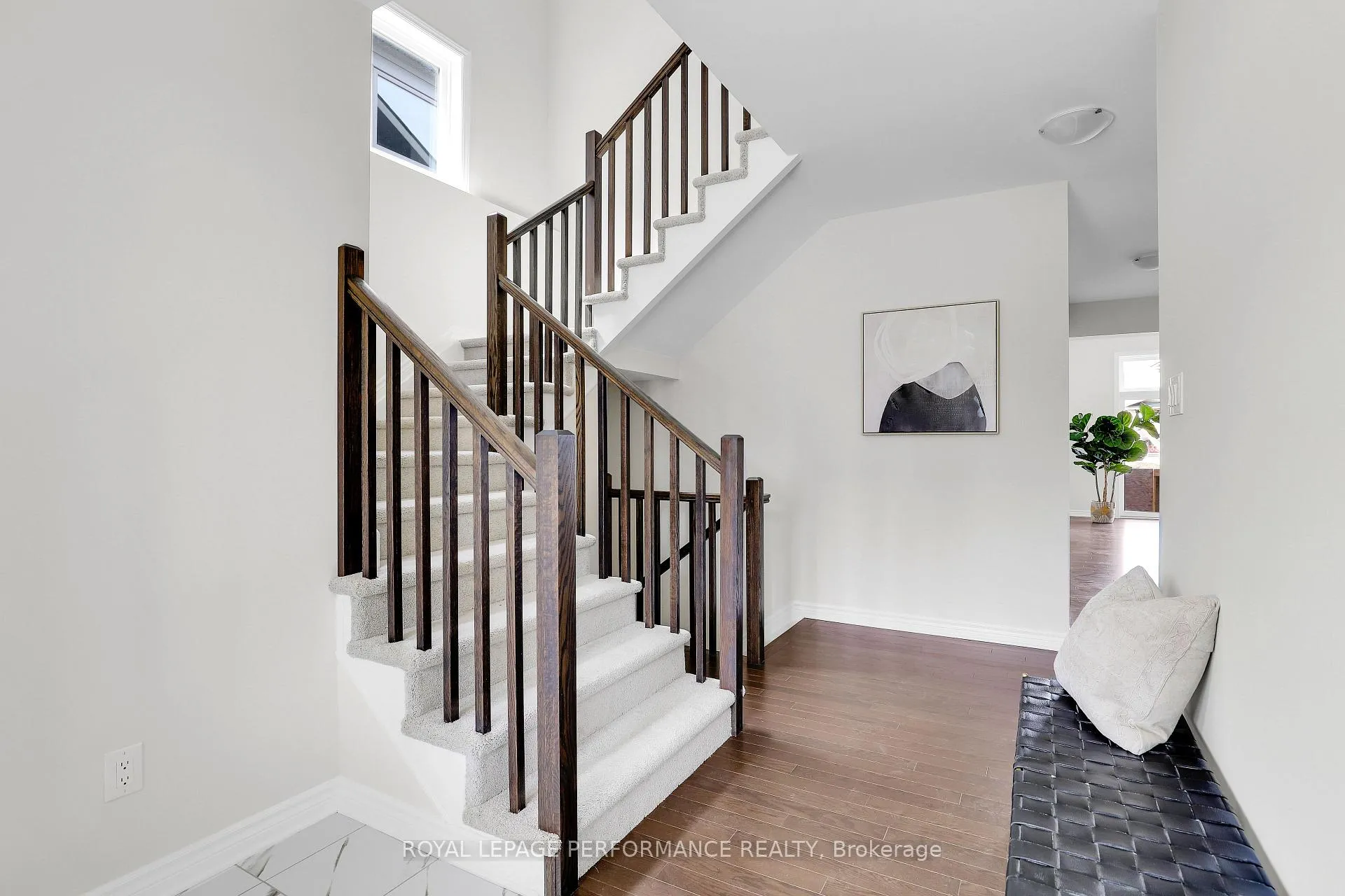 Photo 4 of 87 Esban Drive, Ottawa, Blossom Park/Kemp Park/Findlay Creek — HOMEH