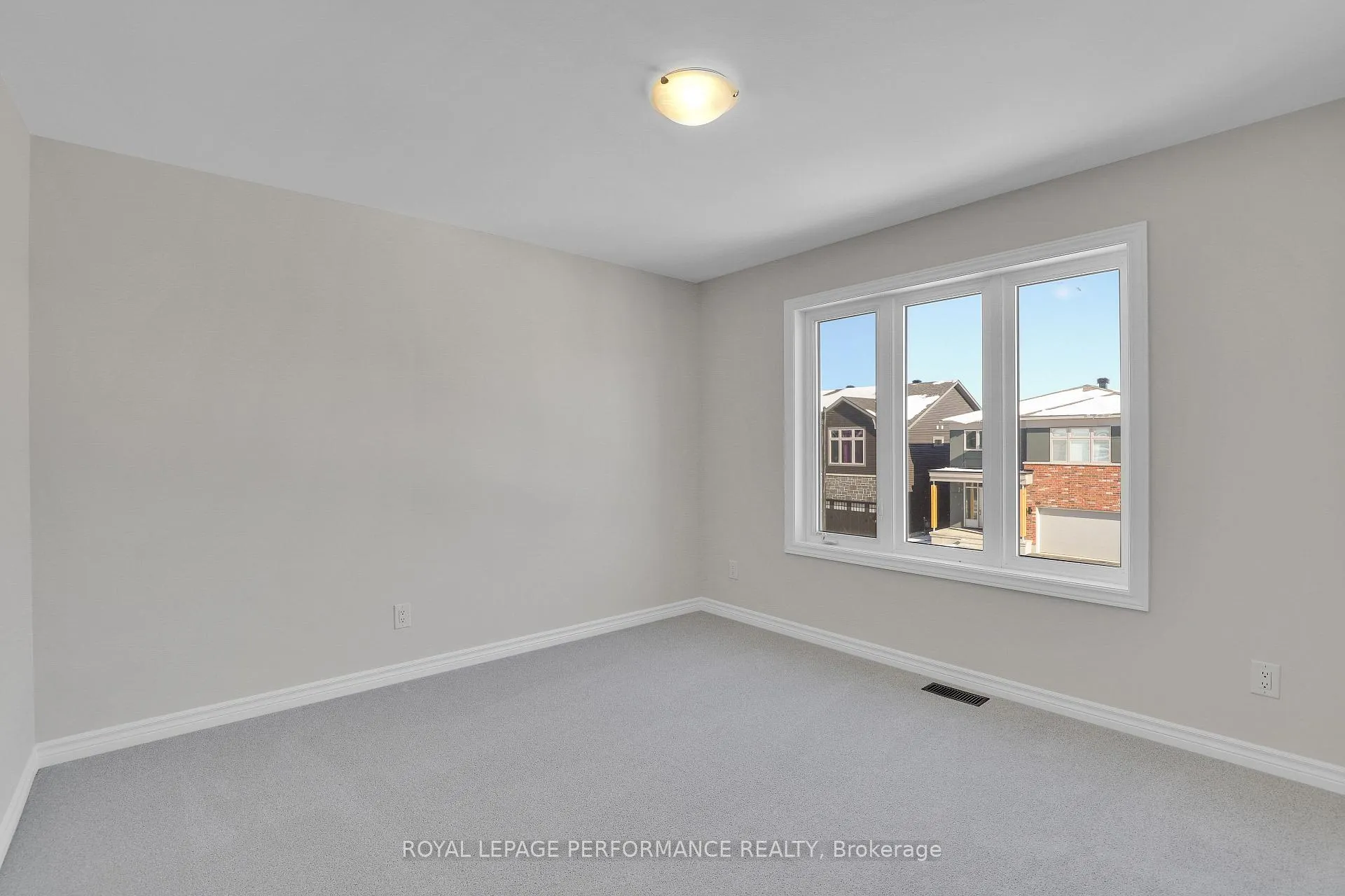 Photo 36 of 87 Esban Drive, Ottawa, Blossom Park/Kemp Park/Findlay Creek — HOMEH