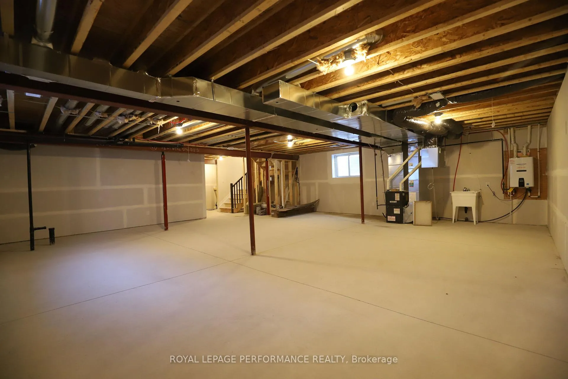 Photo 40 of 87 Esban Drive, Ottawa, Blossom Park/Kemp Park/Findlay Creek — HOMEH