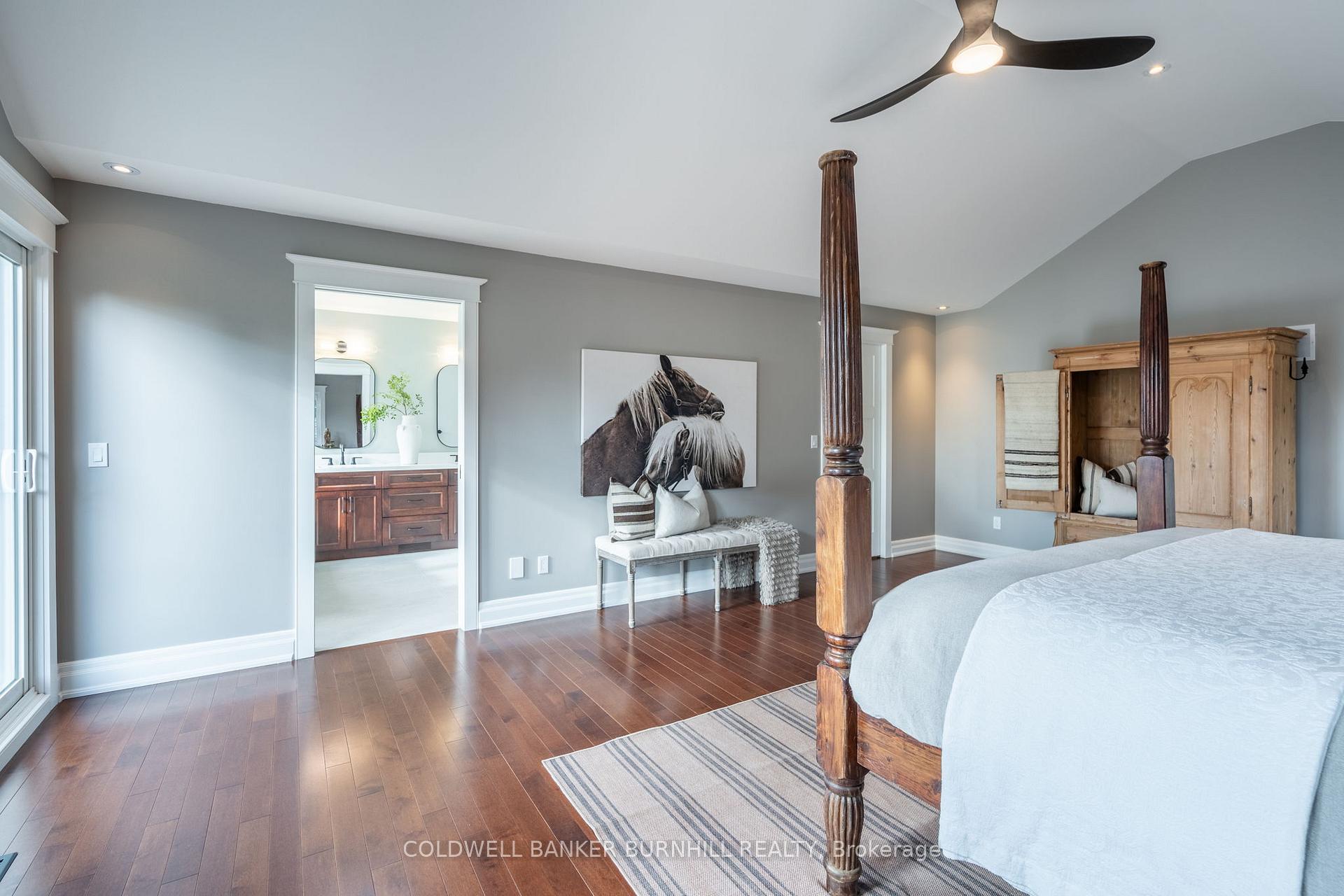 Photo 33 of 1016 North Shore Boulevard E, Burlington, LaSalle — HOMEH
