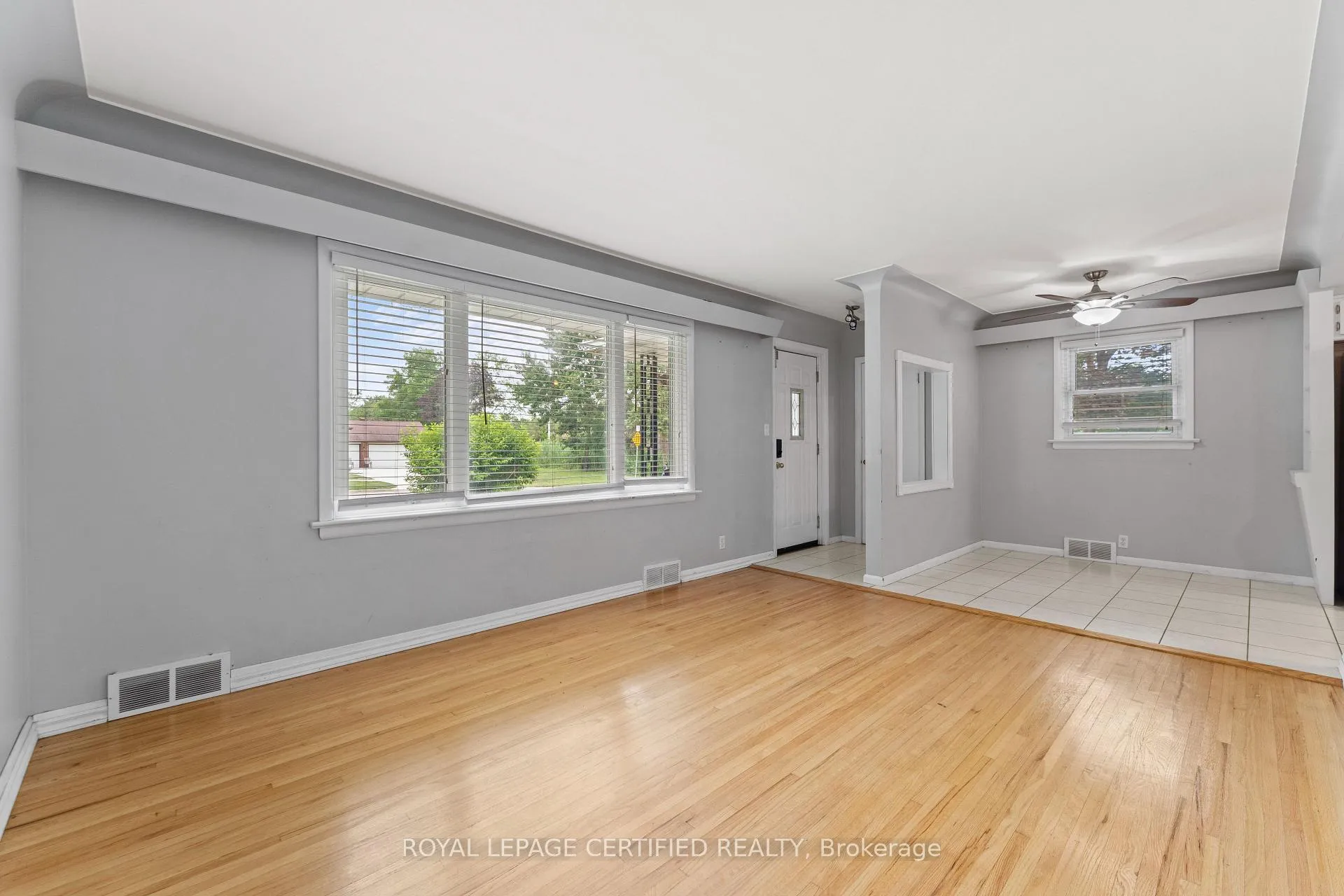 Photo 8 of 2504 Askin Avenue, Windsor — HOMEH