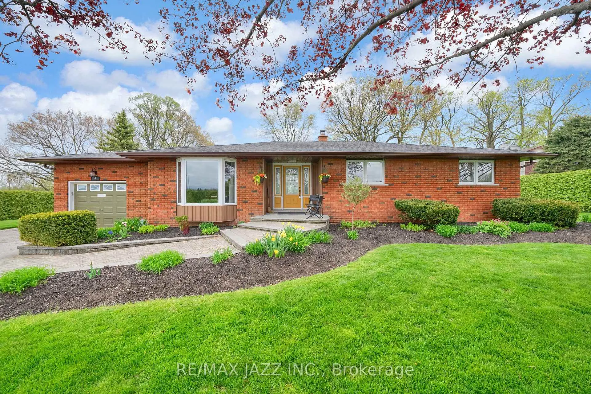 Photo 5 of 4 Percy Crescent, Scugog, Rural Scugog — HOMEH