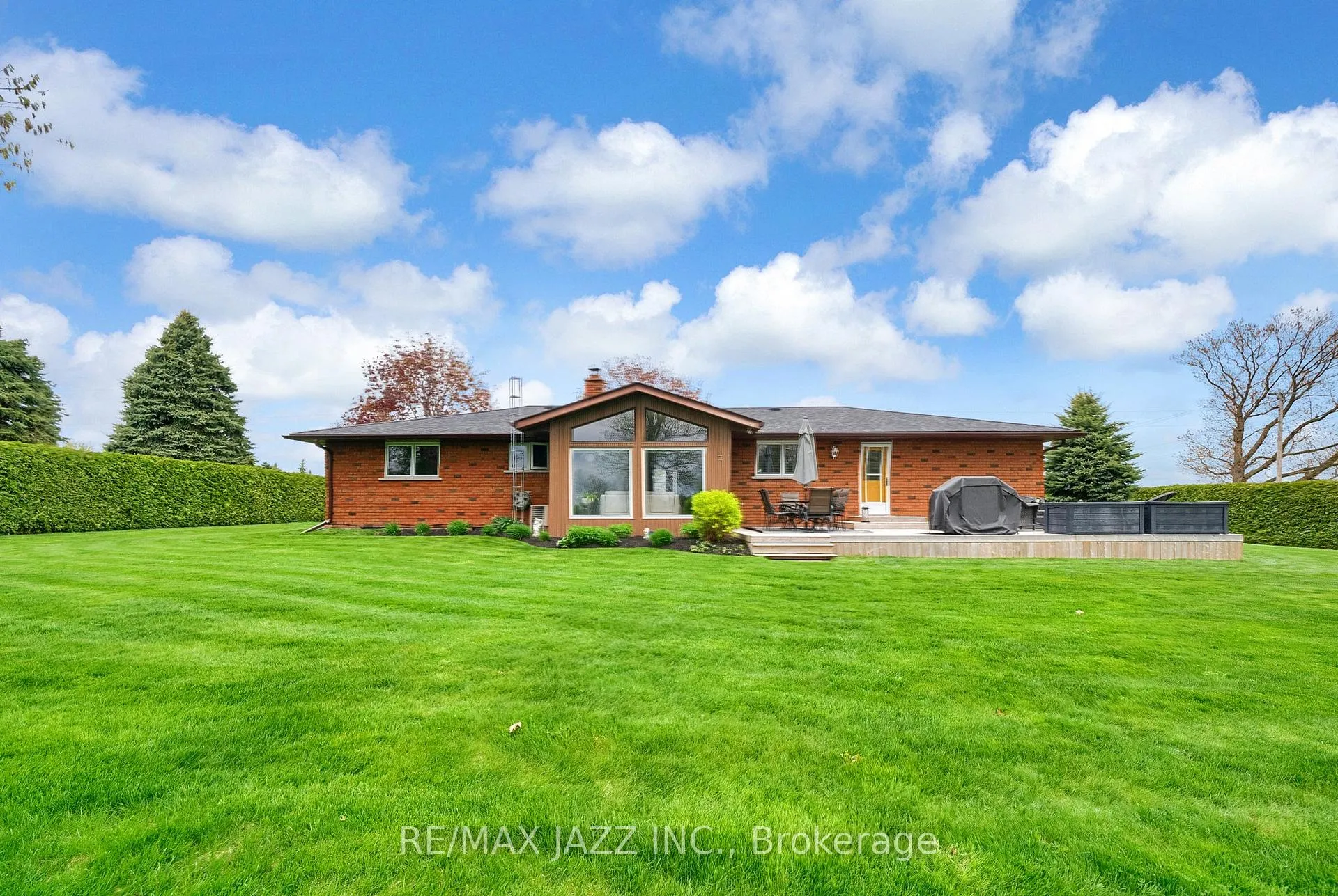 Photo 43 of 4 Percy Crescent, Scugog, Rural Scugog — HOMEH