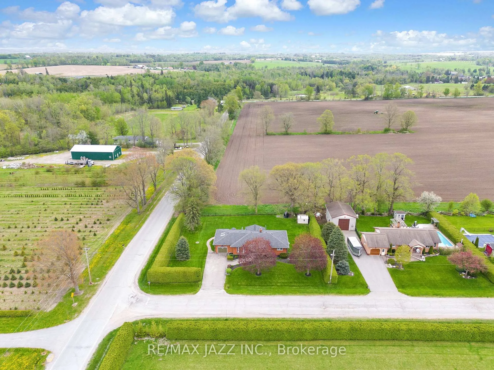 Photo 49 of 4 Percy Crescent, Scugog, Rural Scugog — HOMEH