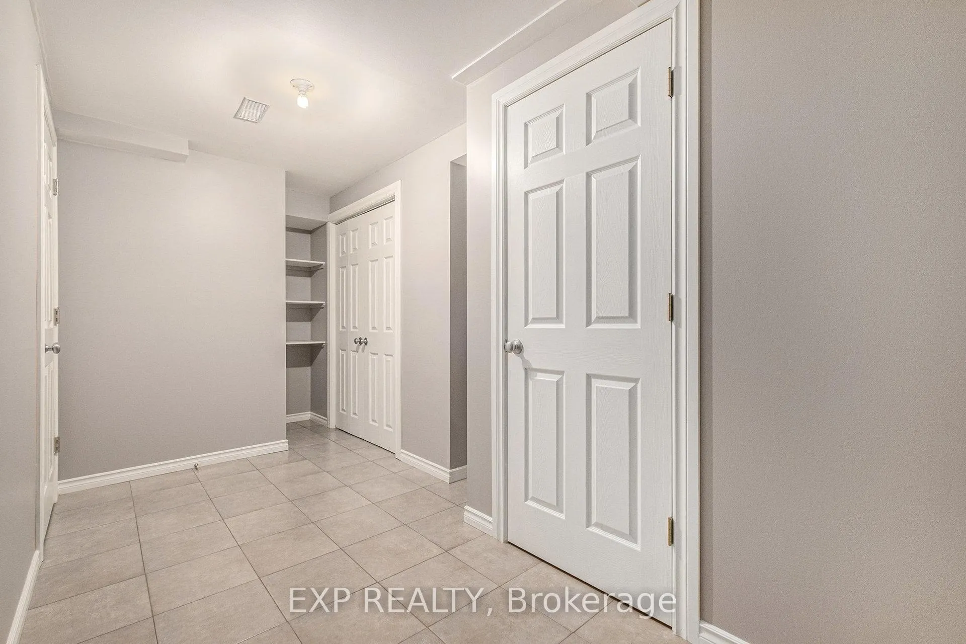 Photo 4 of 142 Wild Senna Way, Ottawa, Barrhaven - Longfields — HOMEH