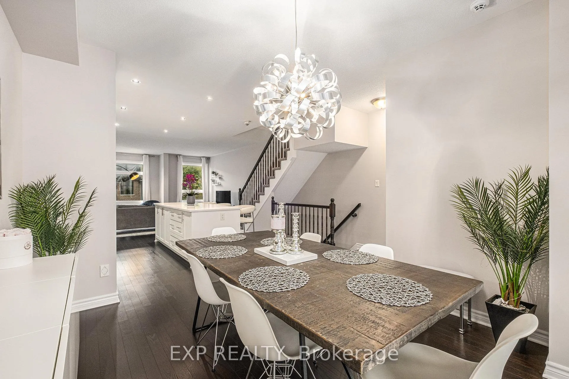 Photo 9 of 142 Wild Senna Way, Ottawa, Barrhaven - Longfields — HOMEH