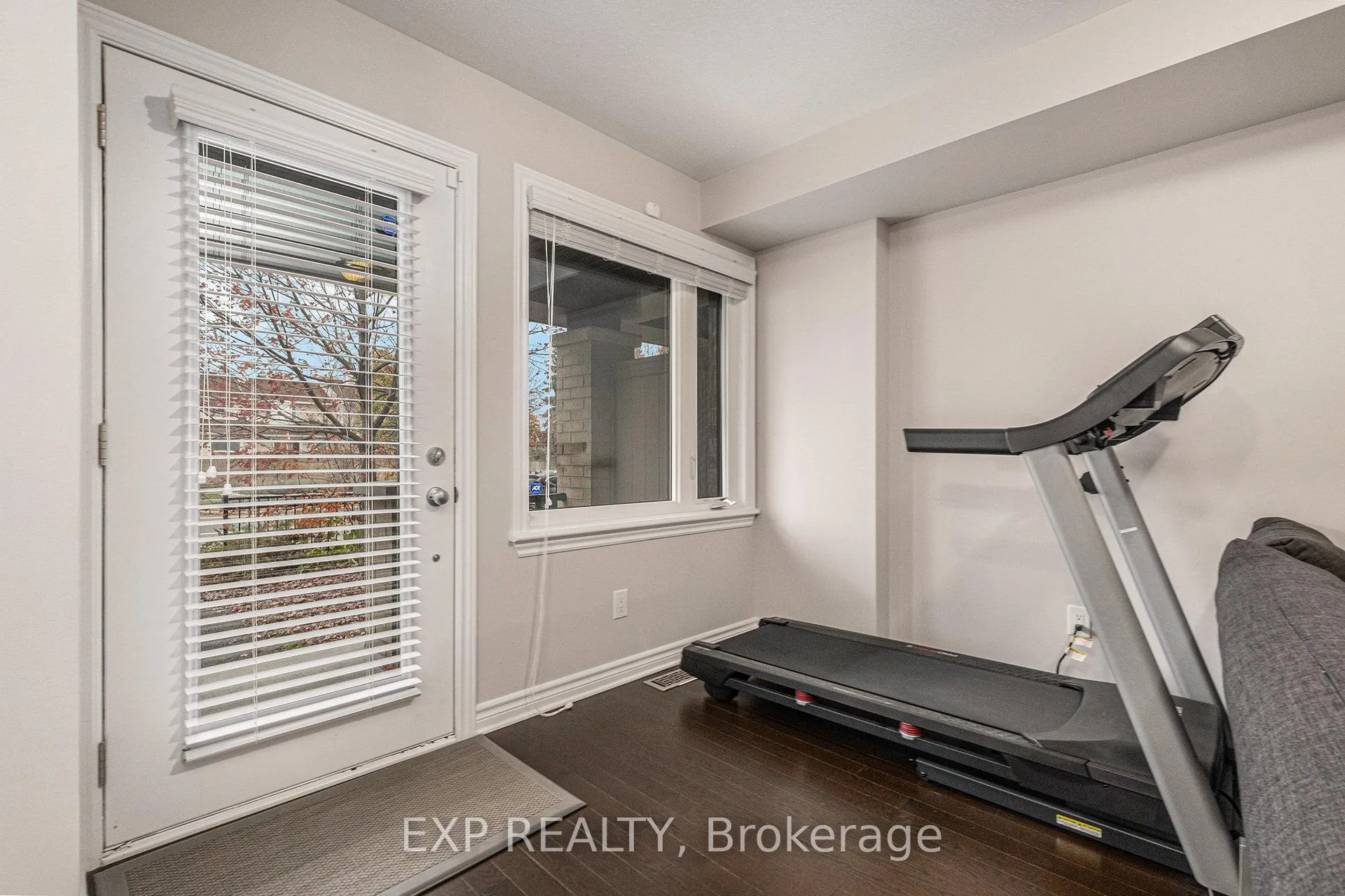 Photo 22 of 142 Wild Senna Way, Ottawa, Barrhaven - Longfields — HOMEH