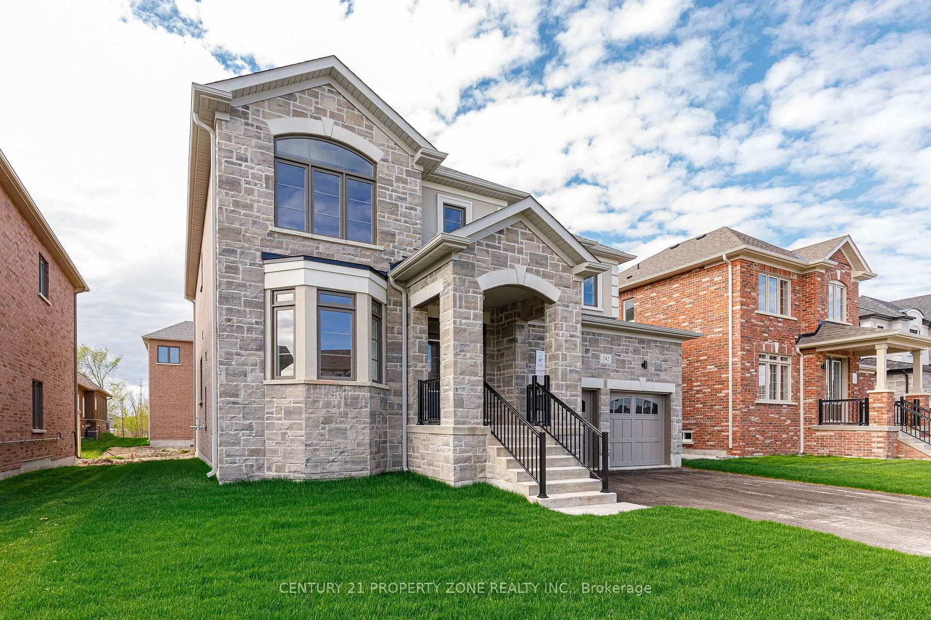Photo 1 of 242 Warden Street, Clearview, Stayner — HOMEH