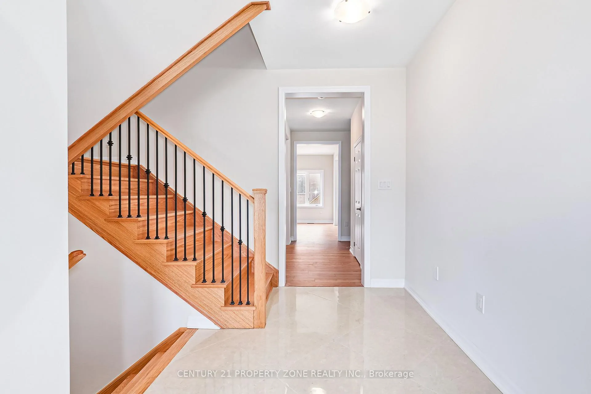 Photo 7 of 242 Warden Street, Clearview, Stayner — HOMEH