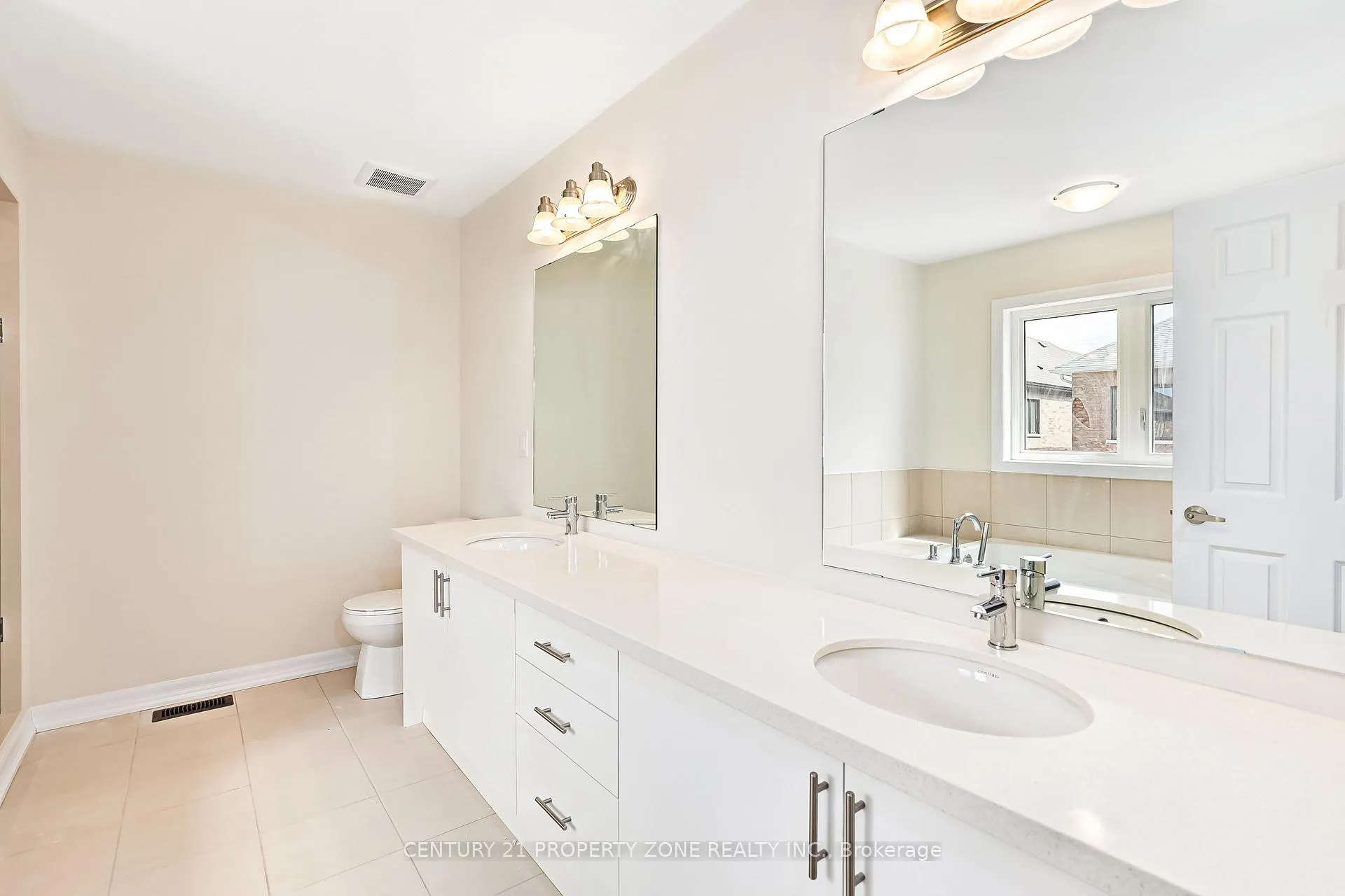 Photo 22 of 242 Warden Street, Clearview, Stayner — HOMEH
