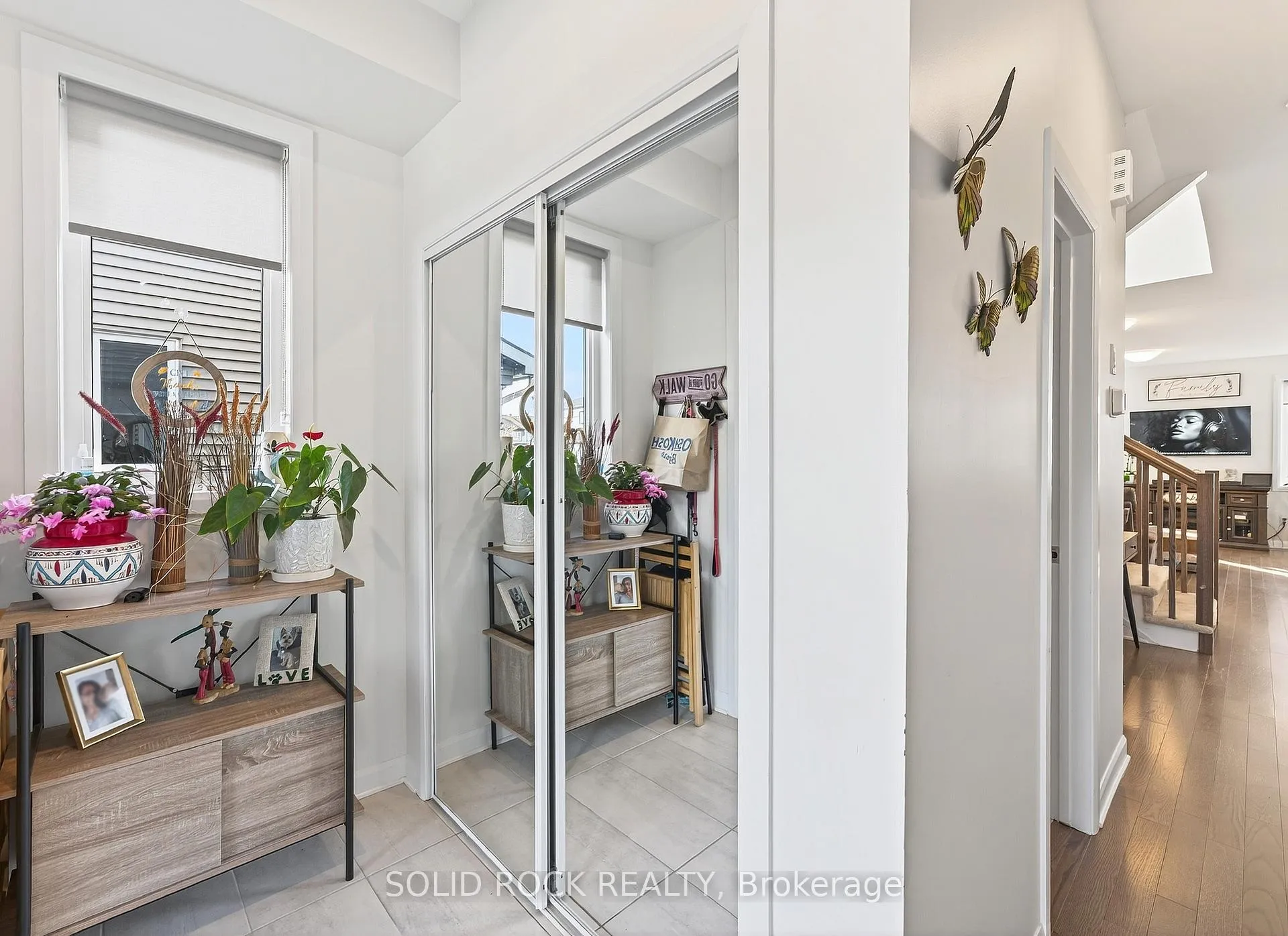 Photo 4 of 324 Blossom Pass Terrace, Ottawa, Avalon East — HOMEH