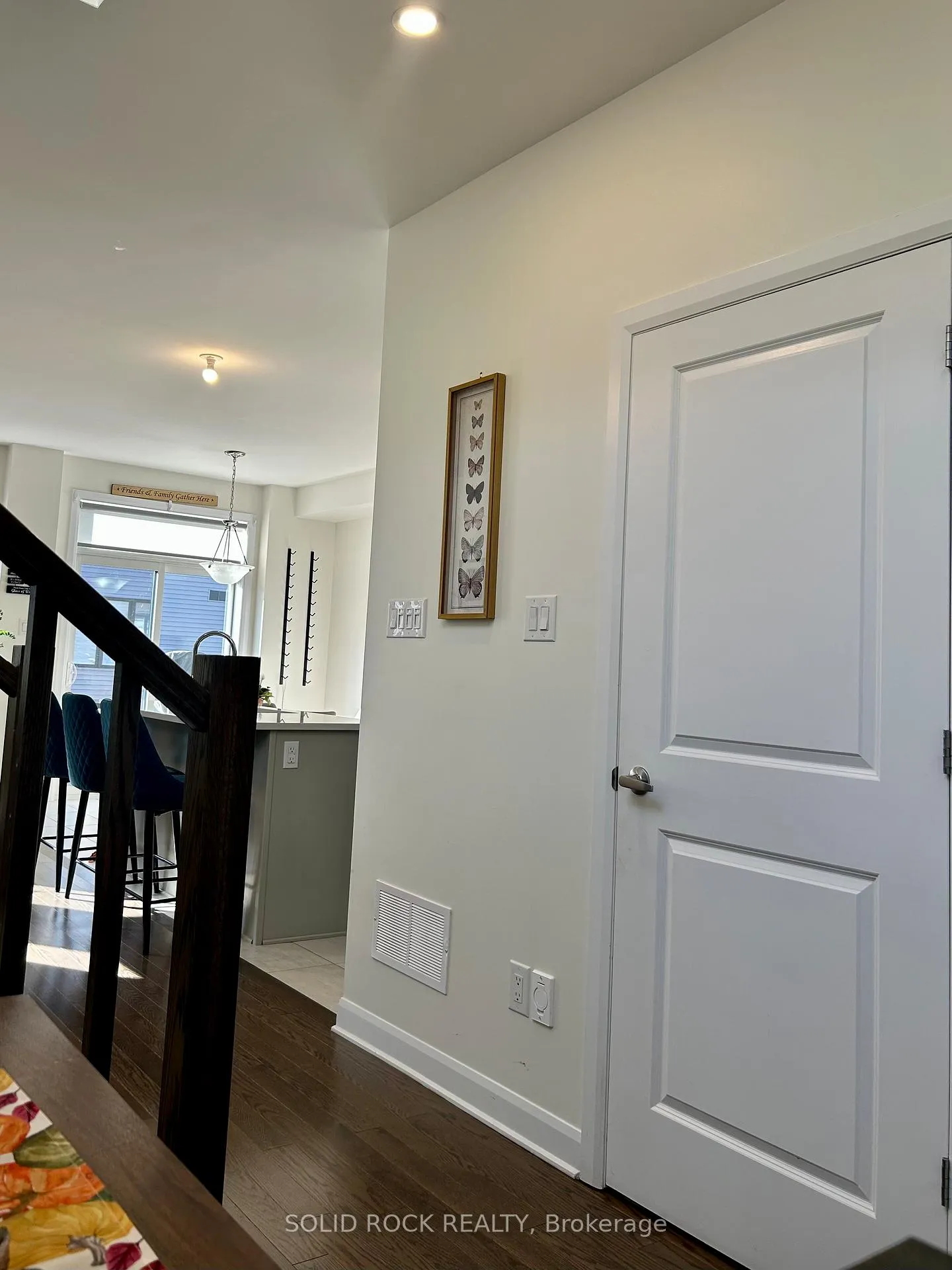 Photo 6 of 324 Blossom Pass Terrace, Ottawa, Avalon East — HOMEH
