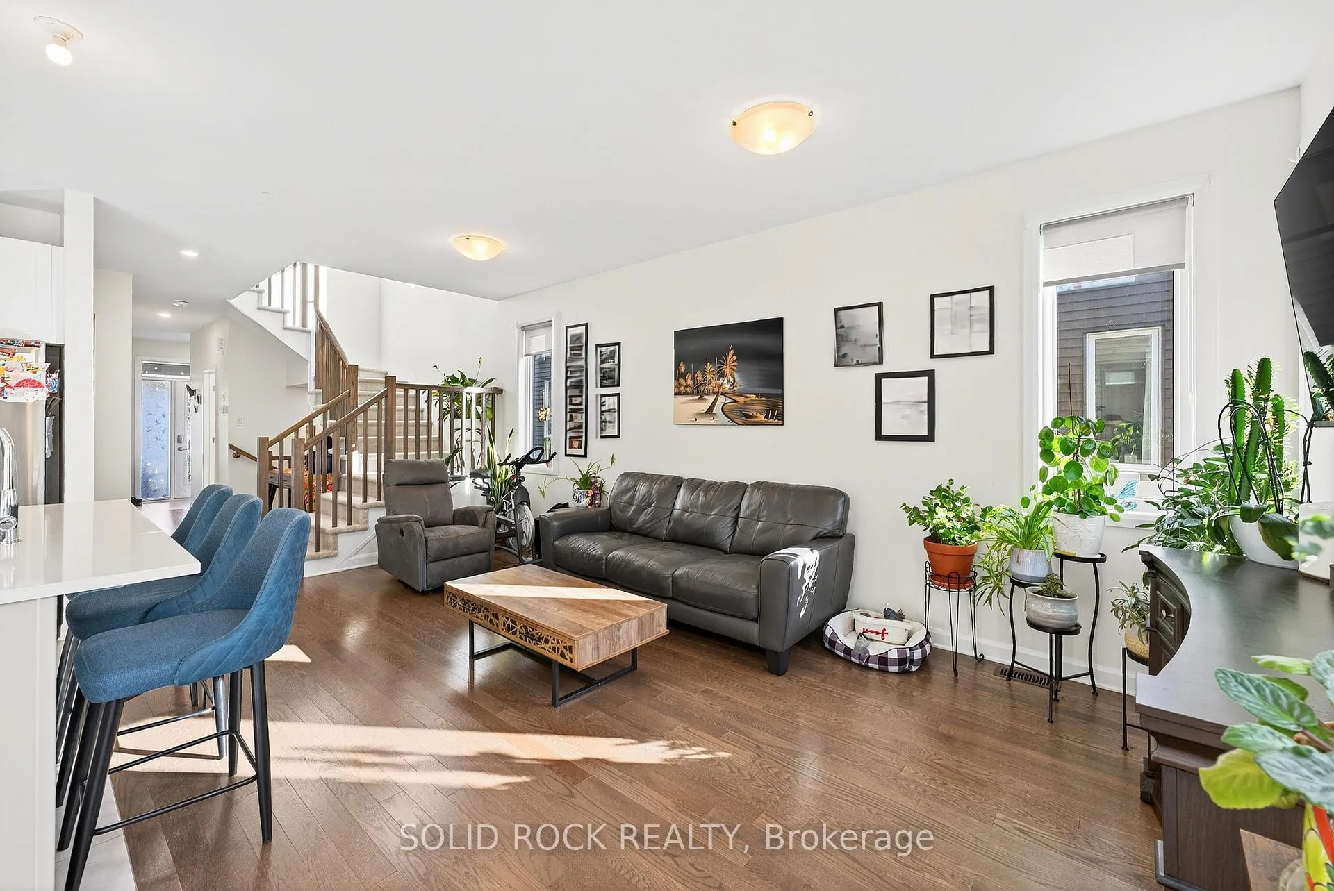 Photo 8 of 324 Blossom Pass Terrace, Ottawa, Avalon East — HOMEH
