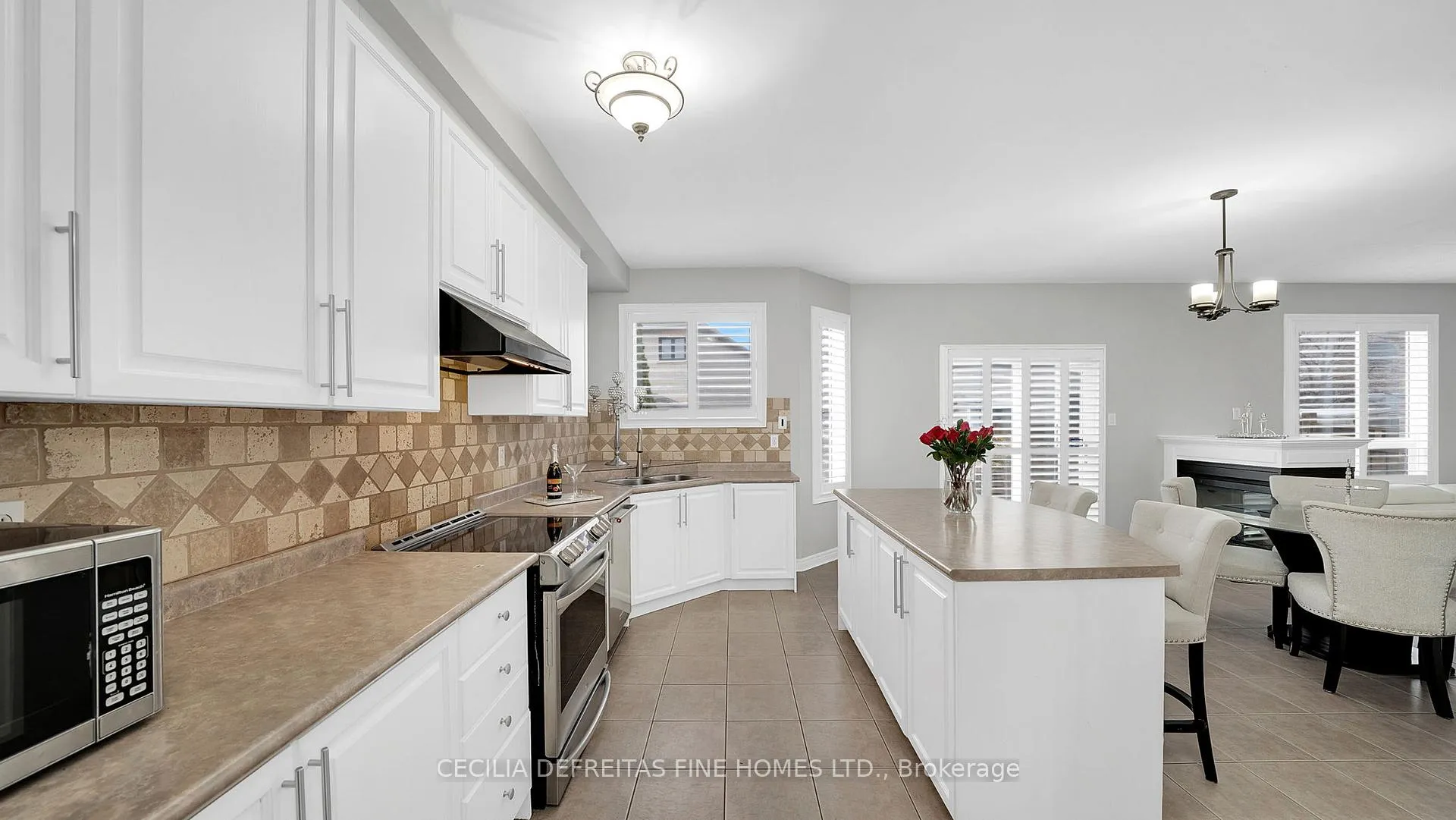 Photo 11 of 26 Ledge Rock Drive, Vaughan, Vellore Village — HOMEH