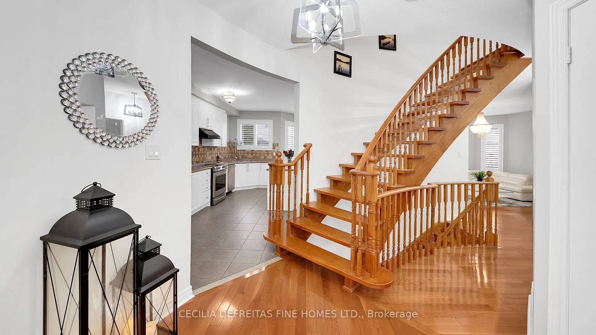 Photo 22 of 26 Ledge Rock Drive, Vaughan, Vellore Village — HOMEH