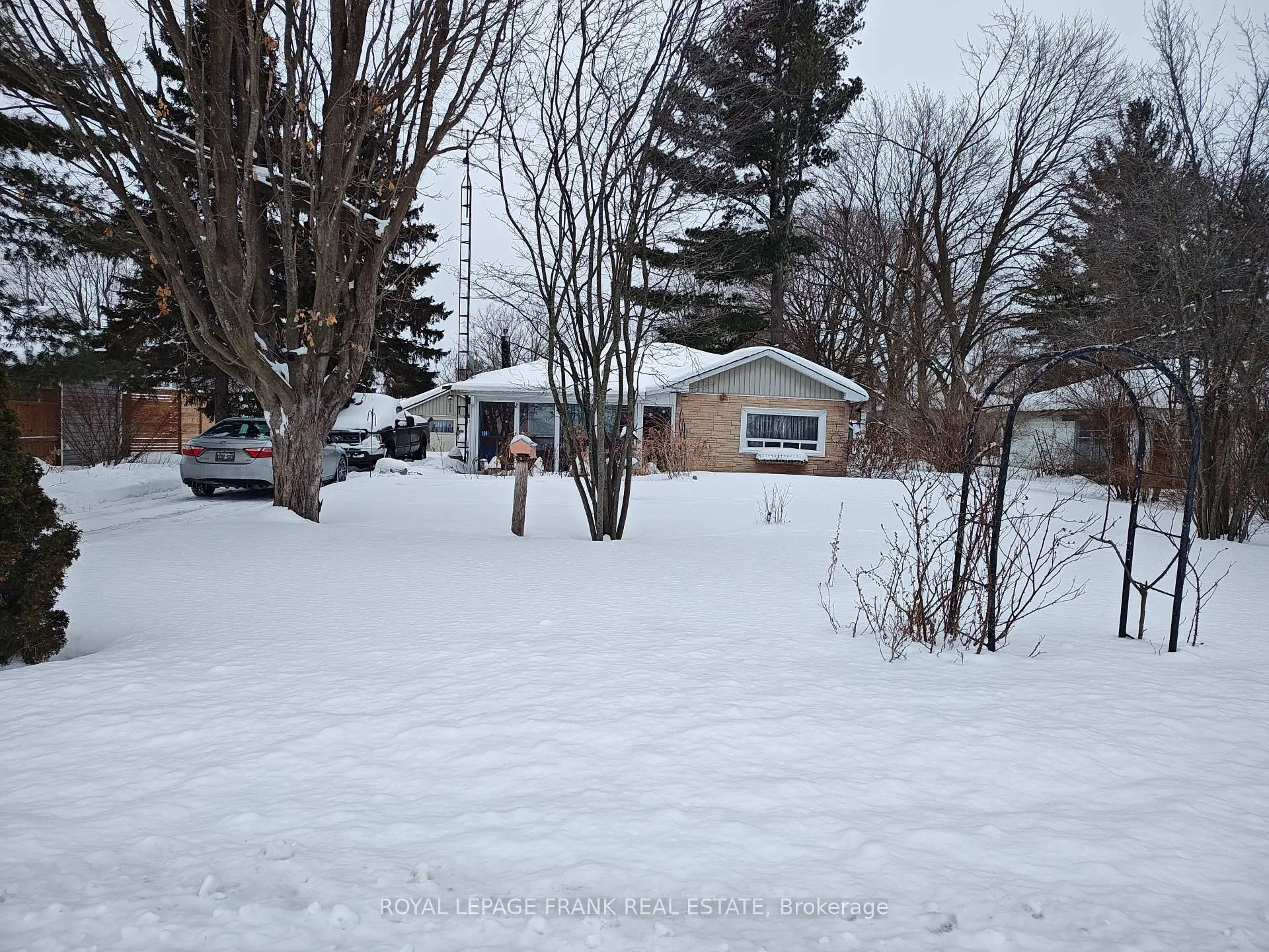 Photo 2 of 139 Summit Drive, Scugog, Rural Scugog — HOMEH