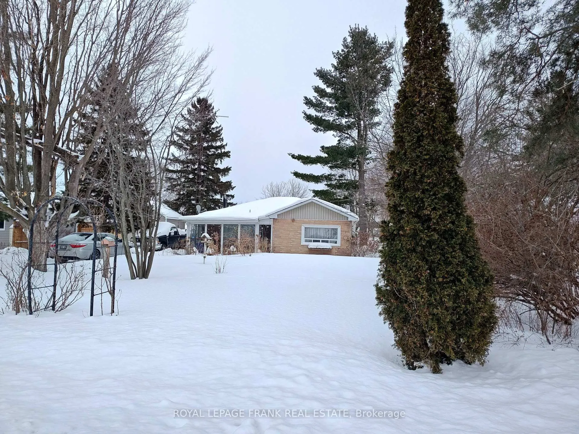Photo 3 of 139 Summit Drive, Scugog, Rural Scugog — HOMEH