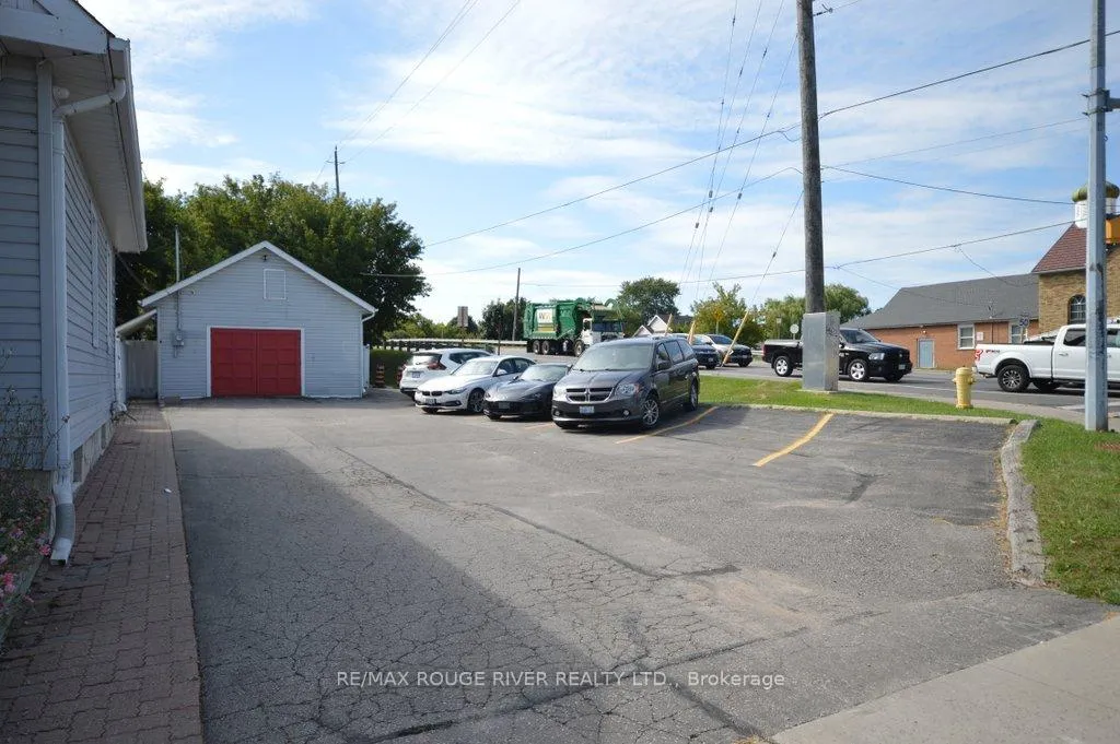 Photo 3 of 279 Bloor Street E, Oshawa, Lakeview — HOMEH