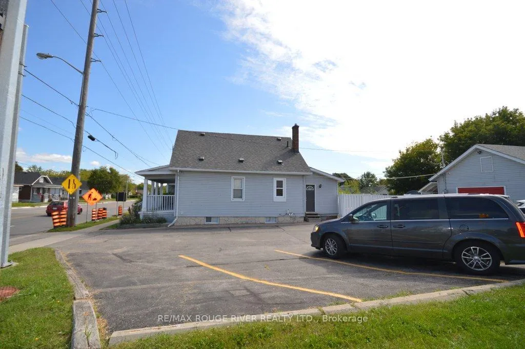 Photo 9 of 279 Bloor Street E, Oshawa, Lakeview — HOMEH