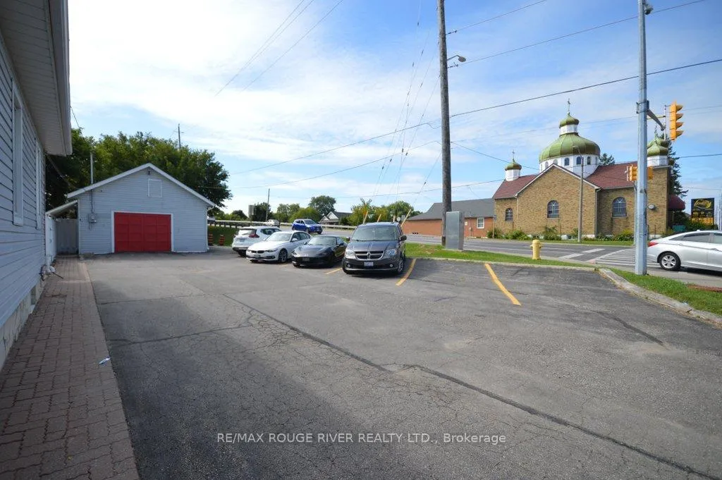 Photo 13 of 279 Bloor Street E, Oshawa, Lakeview — HOMEH