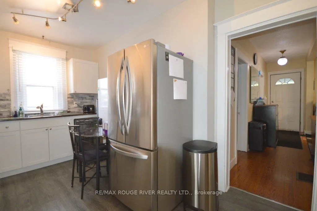 Photo 23 of 279 Bloor Street E, Oshawa, Lakeview — HOMEH