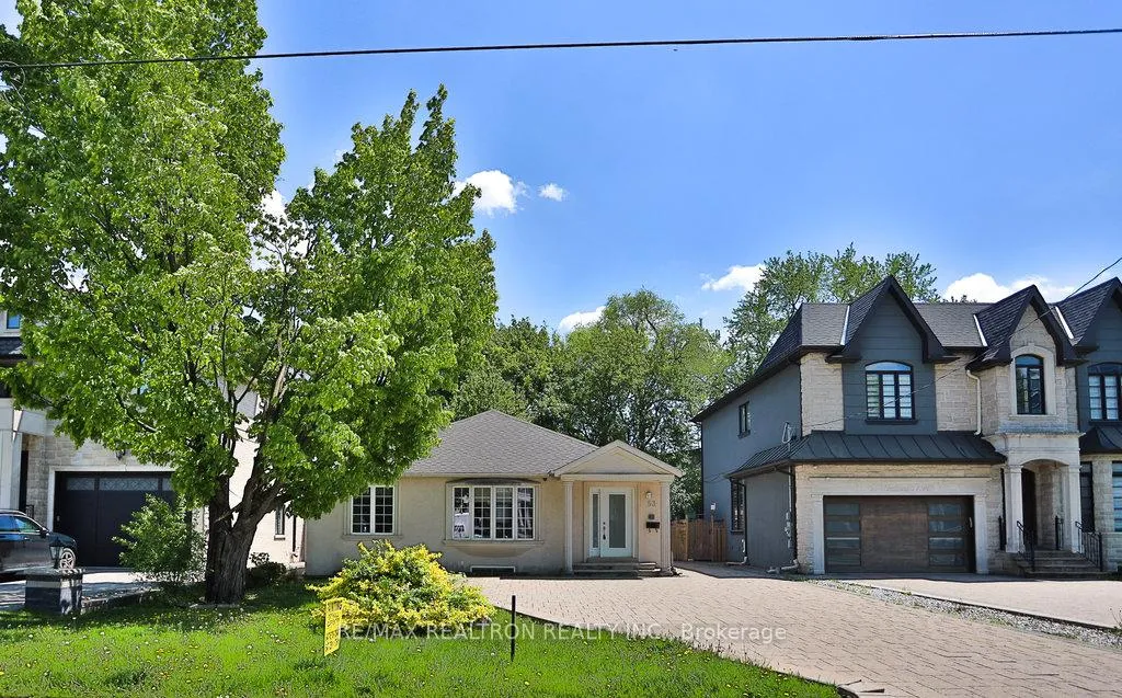 Photo 5 of 53 Woodward Avenue, Markham, Grandview — HOMEH