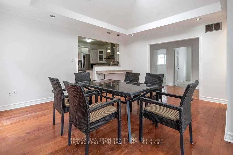 Photo 21 of 53 Woodward Avenue, Markham, Grandview — HOMEH