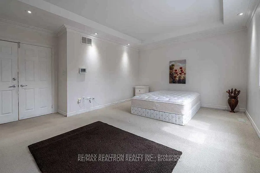 Photo 31 of 53 Woodward Avenue, Markham, Grandview — HOMEH