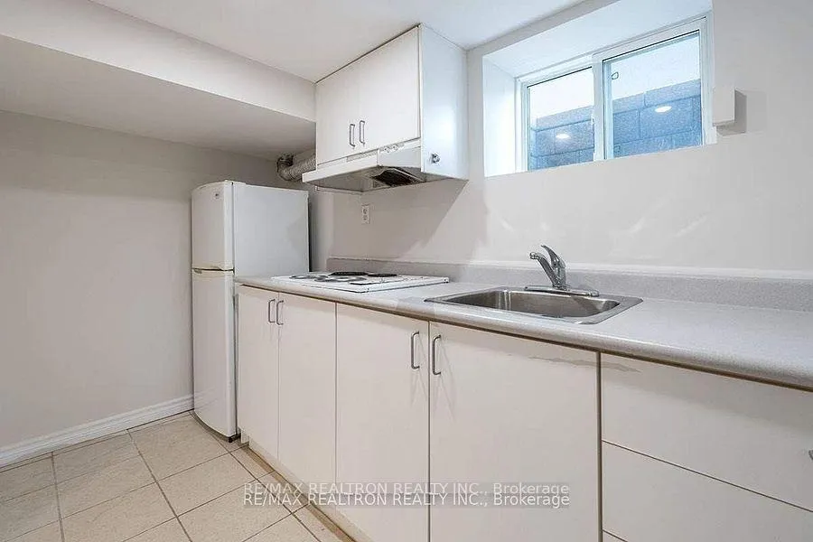Photo 40 of 53 Woodward Avenue, Markham, Grandview — HOMEH