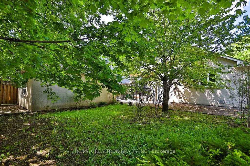 Photo 48 of 53 Woodward Avenue, Markham, Grandview — HOMEH