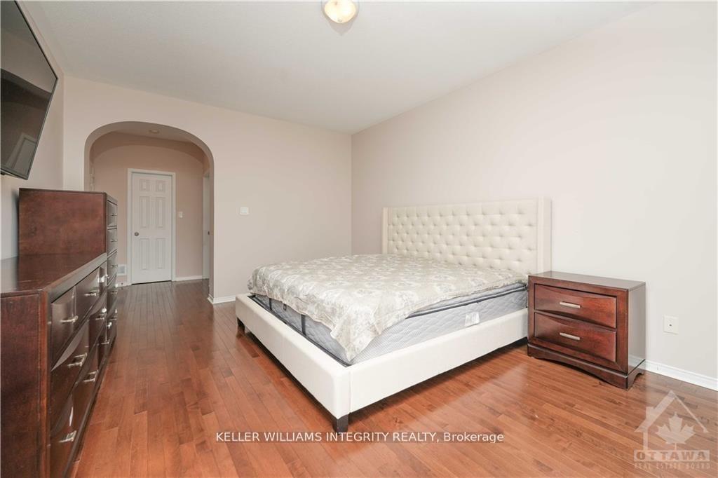 Photo 15 of 404 Kilmarnock Way, Ottawa, Barrhaven - Stonebridge — HOMEH