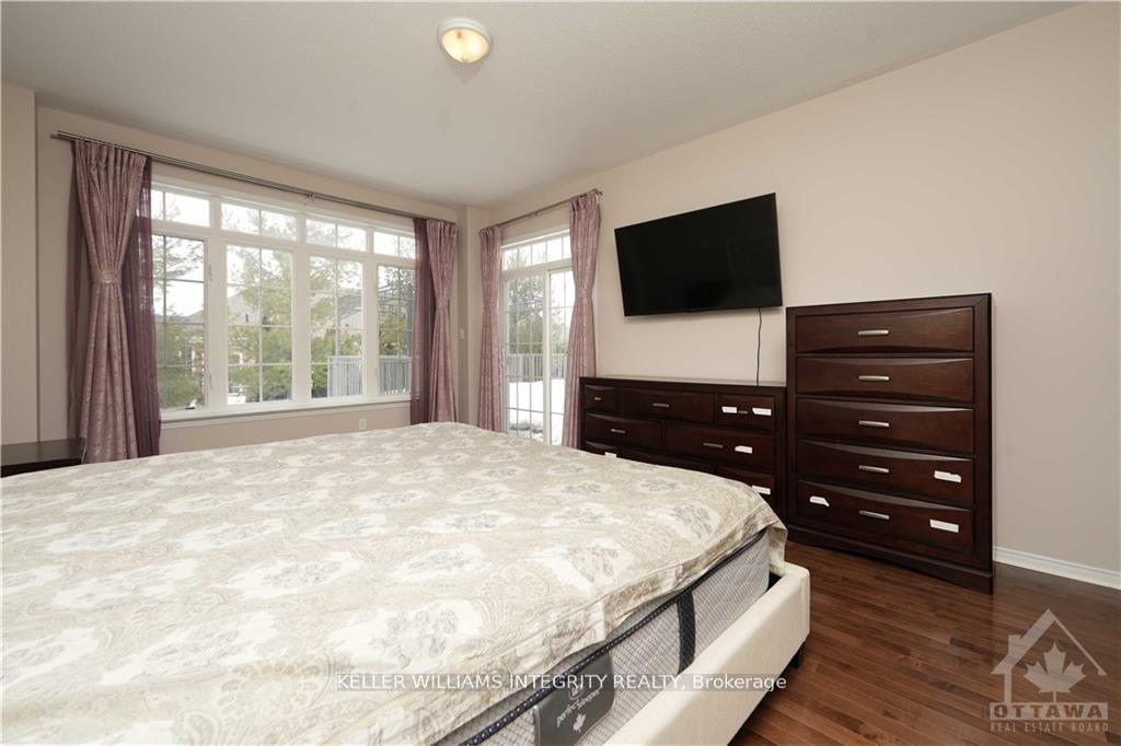 Photo 16 of 404 Kilmarnock Way, Ottawa, Barrhaven - Stonebridge — HOMEH