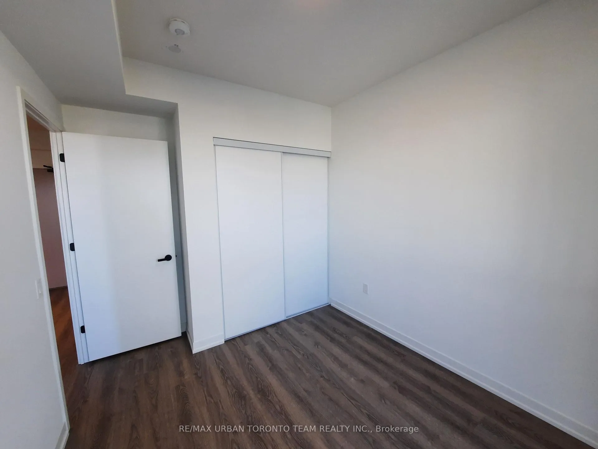 Photo 12 of Unit 1503, 8 Interchange Way, Vaughan, Vaughan Corporate Centre — HOMEH