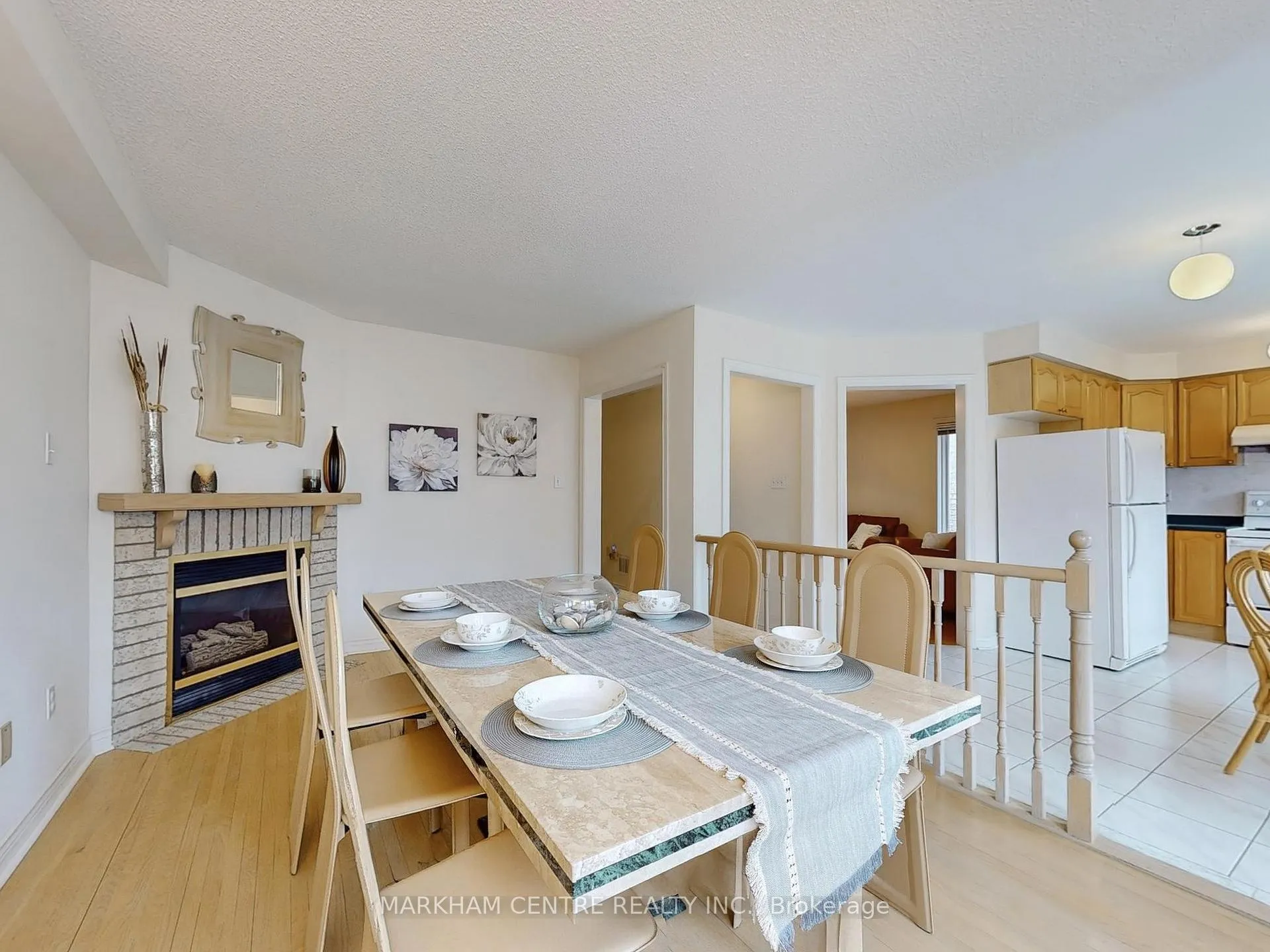 Photo 13 of 131 Roxbury Street, Markham, Rouge River Estates — HOMEH