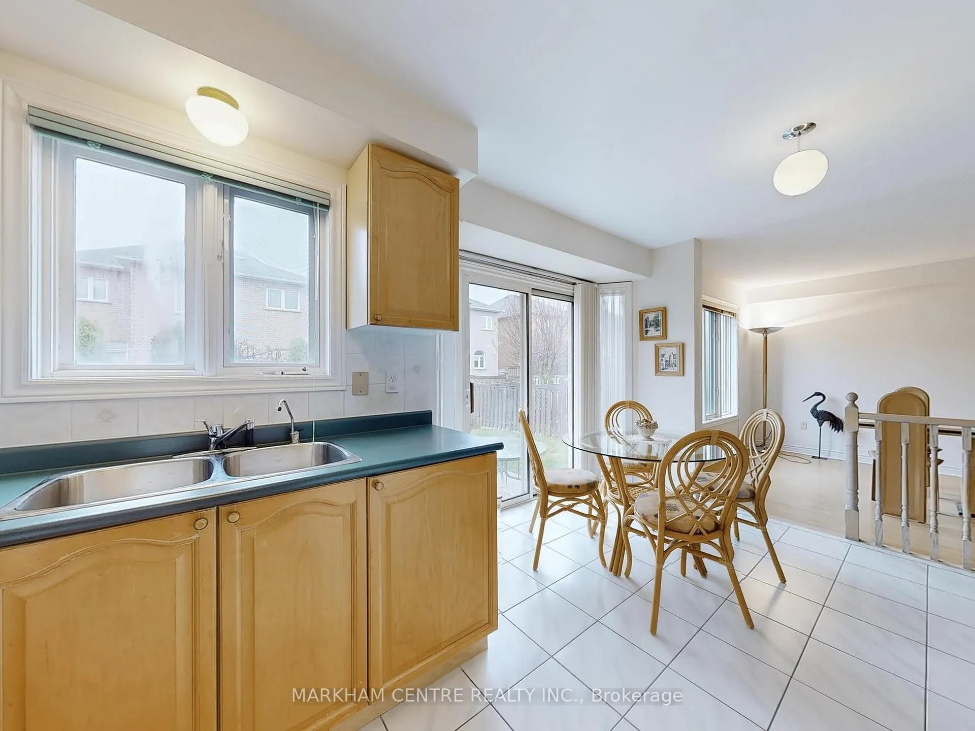 Photo 16 of 131 Roxbury Street, Markham, Rouge River Estates — HOMEH