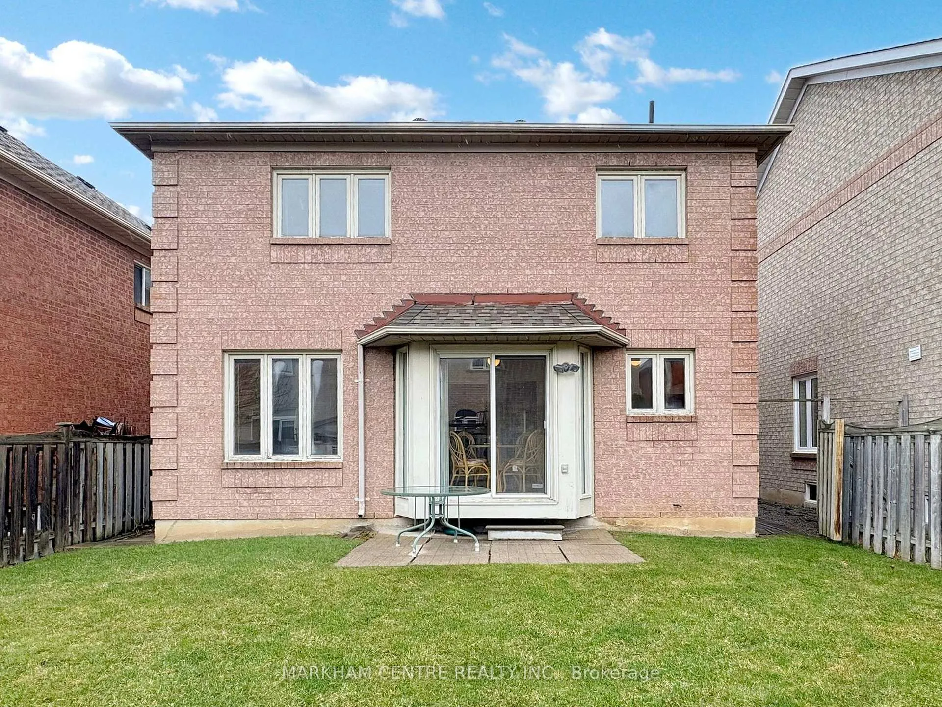 Photo 36 of 131 Roxbury Street, Markham, Rouge River Estates — HOMEH