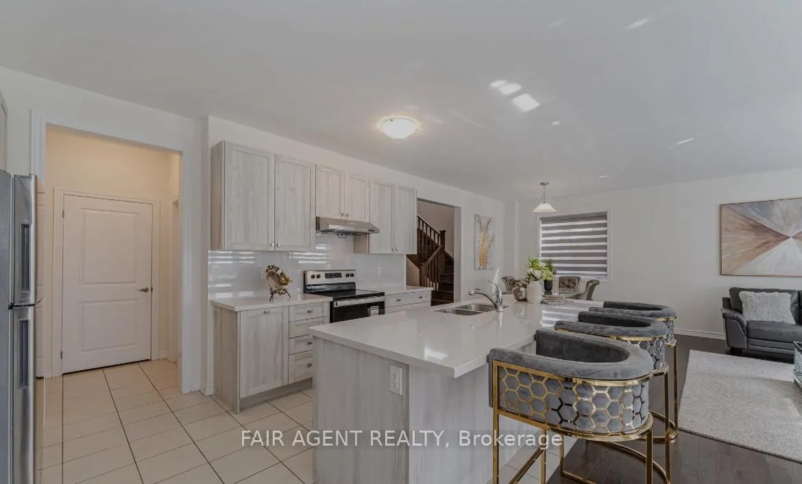 Photo 10 of 28 Tweedhill Avenue, Caledon, Rural Caledon — HOMEH