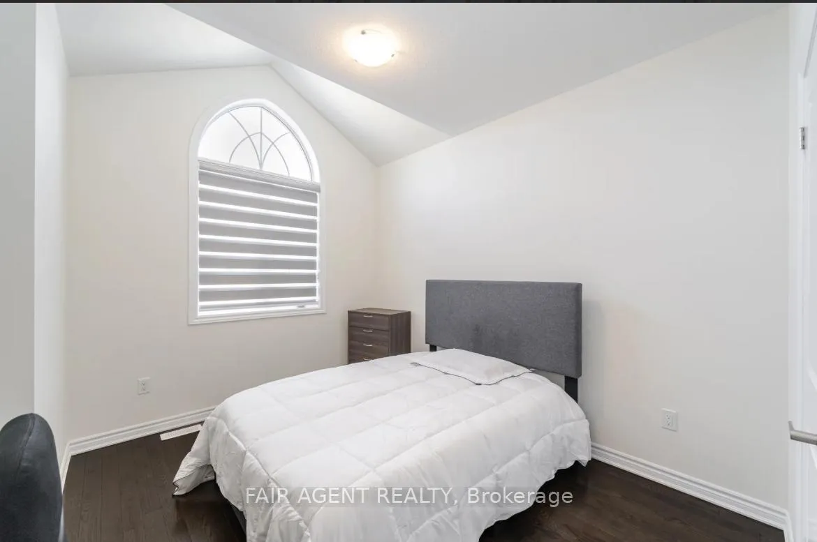 Photo 15 of 28 Tweedhill Avenue, Caledon, Rural Caledon — HOMEH