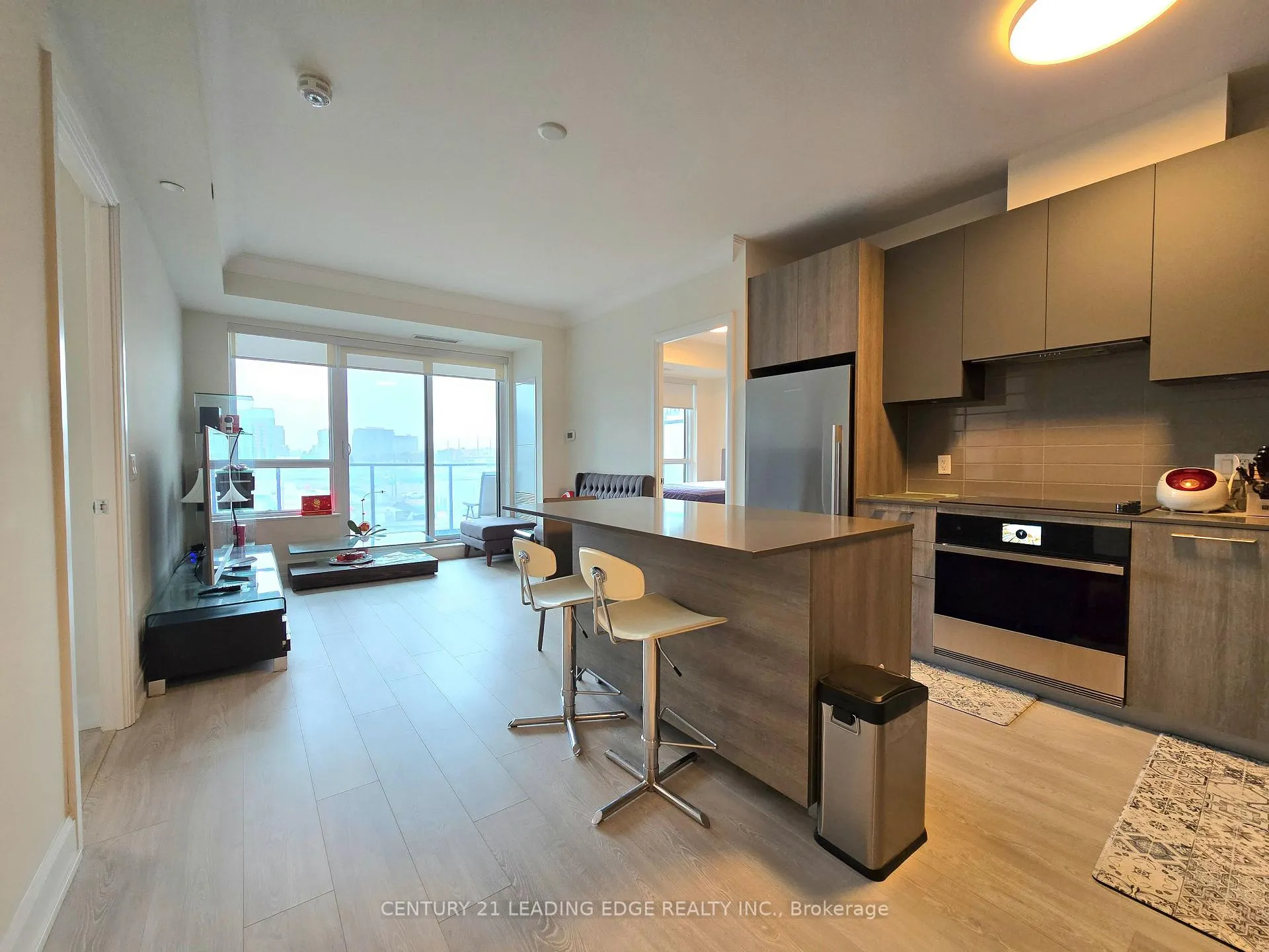 Photo 1 of Unit 506, 18 Water Walk Drive, Markham, Unionville — HOMEH