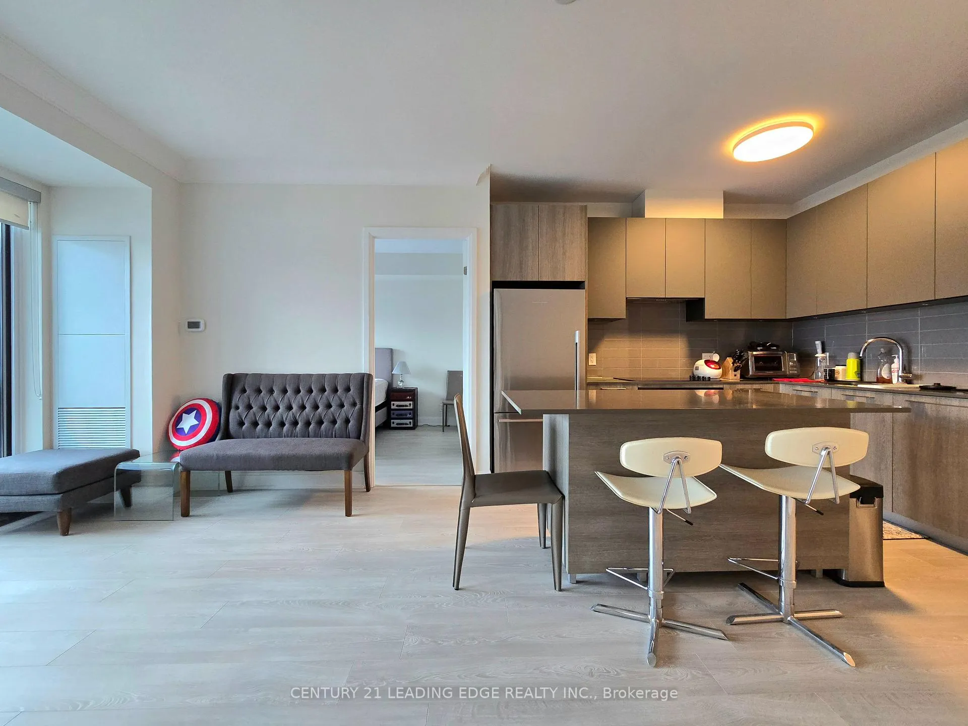 Photo 14 of Unit 506, 18 Water Walk Drive, Markham, Unionville — HOMEH