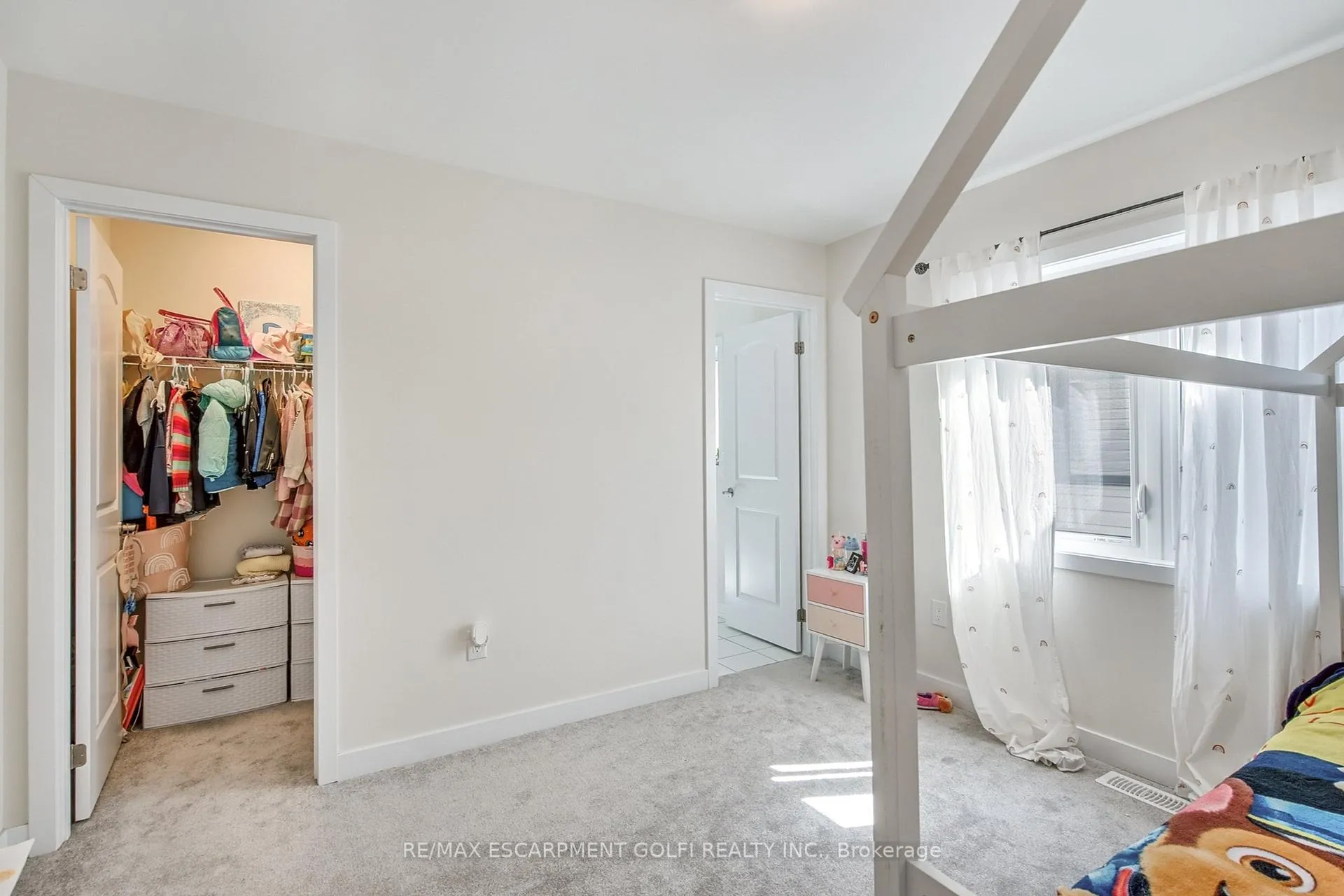 Photo 25 of 76 Sunflower Crescent, Thorold, Hurricane/Merrittville — HOMEH
