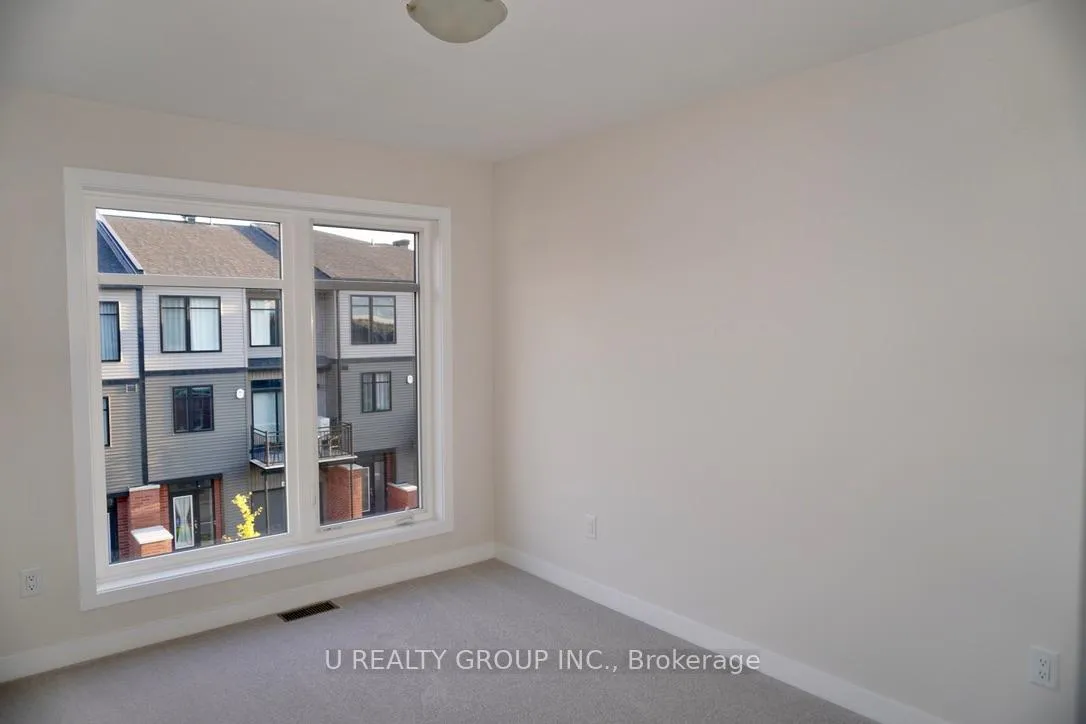 Photo 14 of 634 Corporal Private, Ottawa, Blossom Park/Kemp Park/Findlay Creek — HOMEH