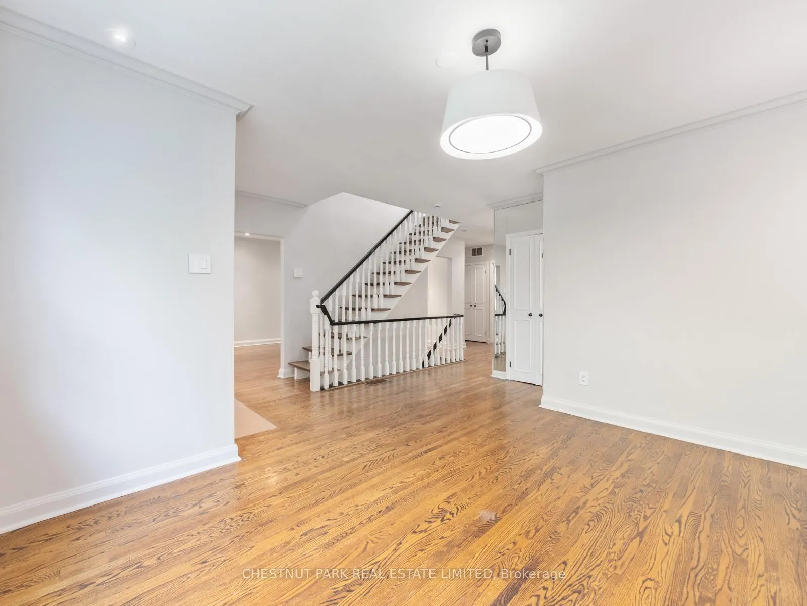 Photo 7 of 27 Elm Ridge Drive, Toronto, Forest Hill North — HOMEH